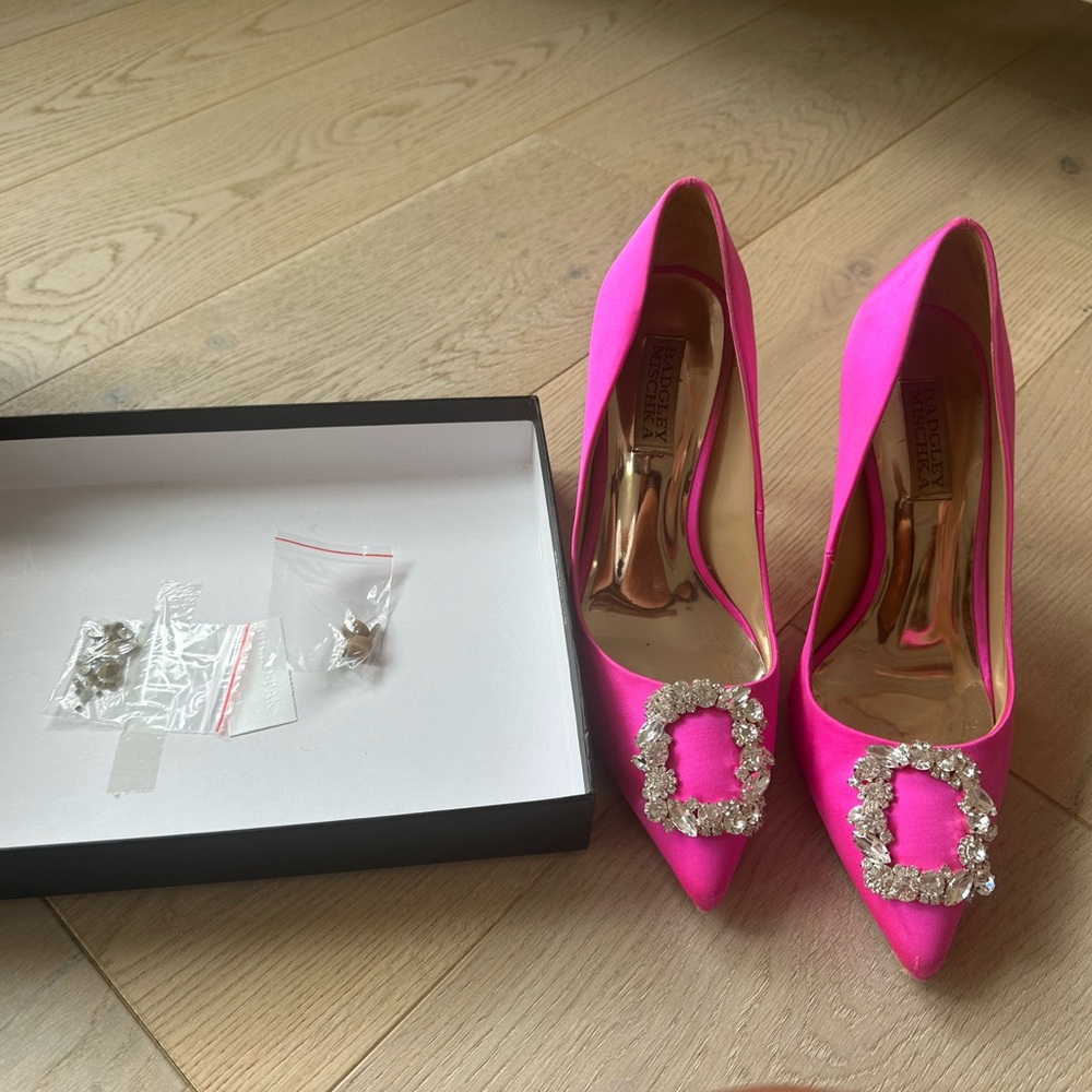 Badgley Mischka Cher Hot Pink Heels size 7